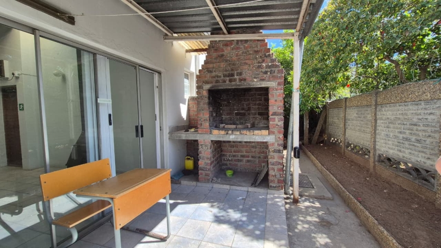 Commercial Property for Sale in Paglande Western Cape